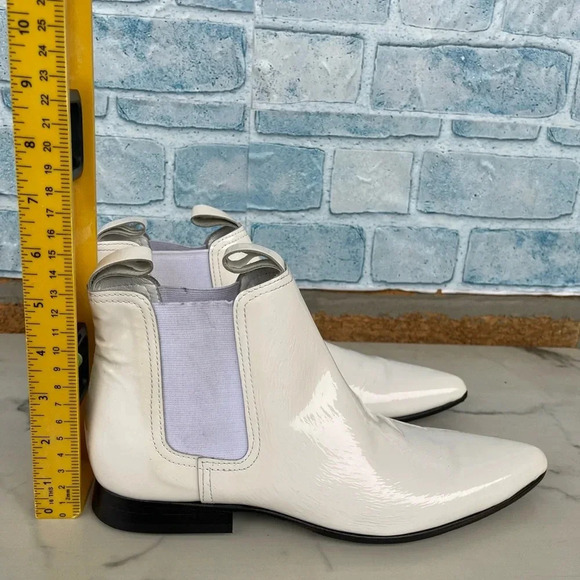 Comme des Garçons bone patent leather Chelsea Boots size 23/7 - Picture 17 of 17